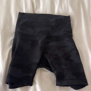 Lulu lemon Align Biker shorts